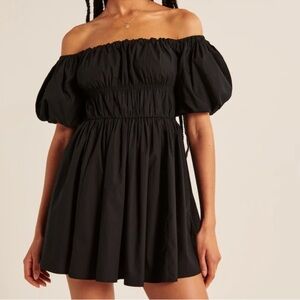 Abercrombie & Fitch Black Off-Shoulder Mini Dress Size Small
